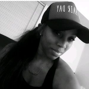 Meet your Posher, Shatia